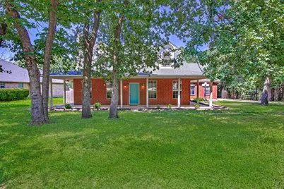 613 Forest Edge Street, Burleson, TX 76028 - Photo 2