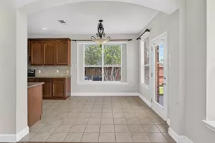 4521 Chaparral Creek Dr, Fort Worth, TX 76123 - Photo 8