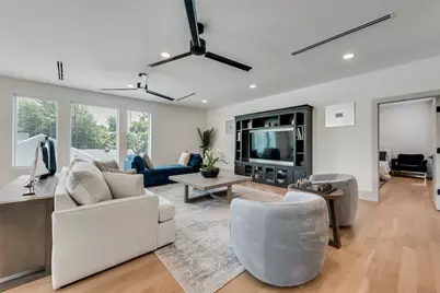 4528 W Amherst Avenue, Dallas, TX 75209 - Photo 4