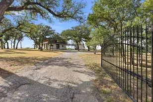 9325 Westview Rd, Fort Worth, TX 76179 - Photo 8