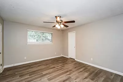 4804 Berridge Lane, Dallas, TX 75227 - Photo 12