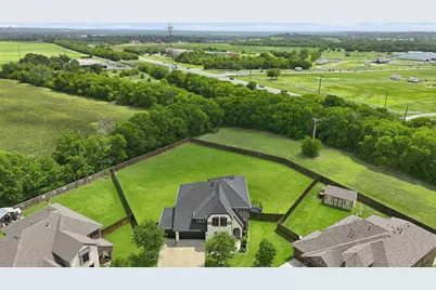4500 Stillhouse Hollow Lane, Denton, TX 76226 - Photo 38