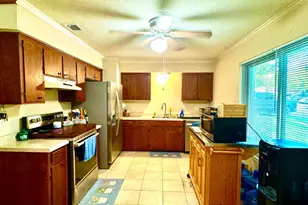 404 Neathery St, Farmersville, TX 75442 - Photo 18