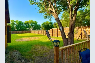 404 Neathery Street, Farmersville, TX 75442 - Photo 8