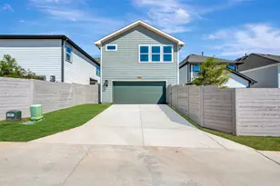 4717 Maxwell Dr, McKinney, TX 75071 - Photo 2