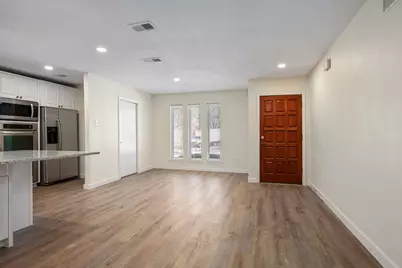 10521 Sandpiper Lane, Dallas, TX 75230 - Photo 2