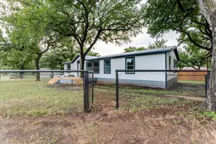 2316 SW 4th Ave, Mineral Wells, TX 76067 - Photo 28