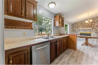 2316 SW 4th Avenue, Mineral Wells, TX 76067 - Photo 18