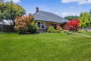 6717 River Bend Rd, Fort Worth, TX 76132 - Photo 2