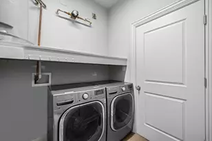 4240 Prescott Ave, Dallas, TX 75219 - Photo 34