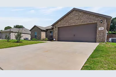 1600 Glade Meadows Drive, Burleson, TX 76058 - Photo 2