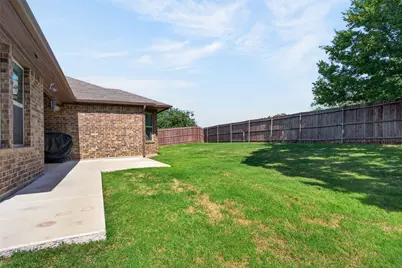 1600 Glade Meadows Drive, Burleson, TX 76058 - Photo 32