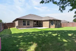 1600 Glade Meadows Dr, Burleson, TX 76058 - Photo 30