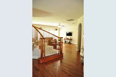 1312 Valley Vista Drive, Irving, TX 75063 - Photo 4
