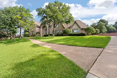 2829 Donnybrook Drive, Burleson, TX 76028 - Photo 2