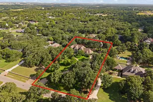 2829 Donnybrook Dr, Burleson, TX 76028 - Photo 36