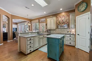 2829 Donnybrook Dr, Burleson, TX 76028 - Photo 16