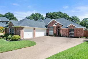 5 Brookside Ct, Mansfield, TX 76063 - Photo 2