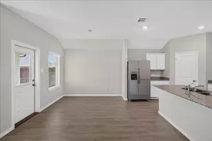728 Orchid Wy, Pilot Point, TX 76258 - Photo 14
