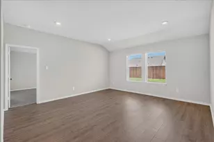 728 Orchid Wy, Pilot Point, TX 76258 - Photo 16