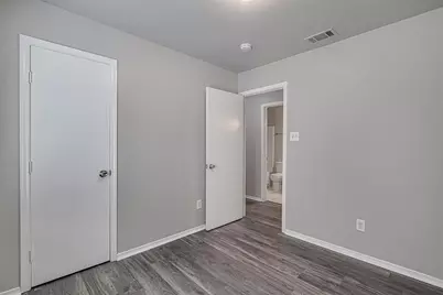 2902 Van Horn Avenue #100, Fort Worth, TX 76111 - Photo 12