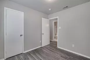 2902 Van Horn Ave, Fort Worth, TX 76111 - Photo 12