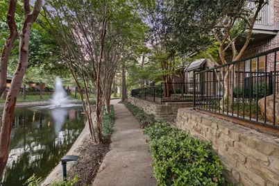 14891 Towne Lake Circle, Addison, TX 75001 - Photo 32