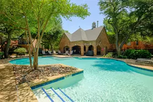 14891 Towne Lake Cir, Addison, TX 75001 - Photo 34