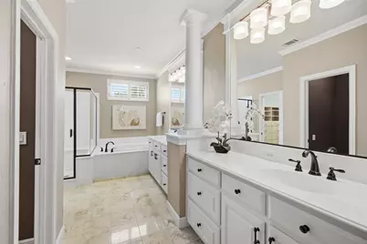14891 Towne Lake Circle, Addison, TX 75001 - Photo 18