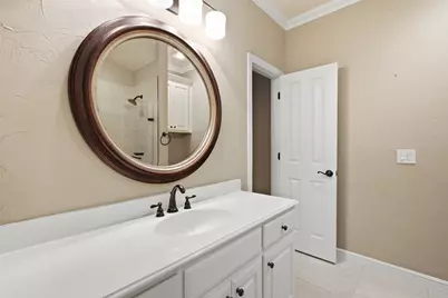 14891 Towne Lake Circle, Addison, TX 75001 - Photo 24