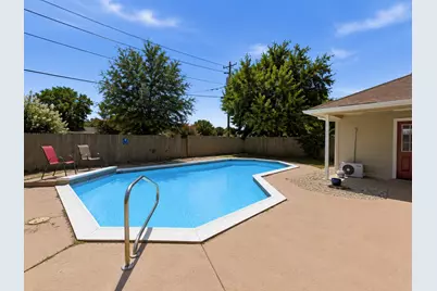 812 Ridgeview Drive, Burleson, TX 76028 - Photo 32