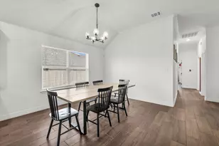 820 Secretariat Dr, Hewitt, TX 76643 - Photo 10