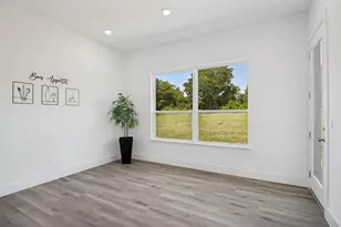 2722 Eastridge Blvd, Princeton, TX 75407 - Photo 14