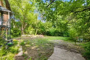 625 W Colorado Blvd, Dallas, TX 75208 - Photo 6