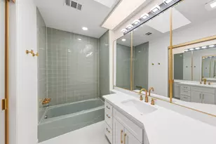 3905 Shady Valley Dr, Arlington, TX 76013 - Photo 14