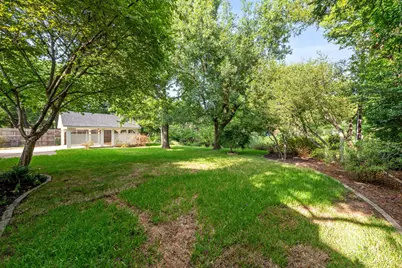 3905 Shady Valley Drive, Arlington, TX 76013 - Photo 28