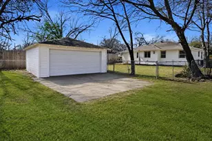 10322 Pinecrest Dr, Dallas, TX 75228 - Photo 16