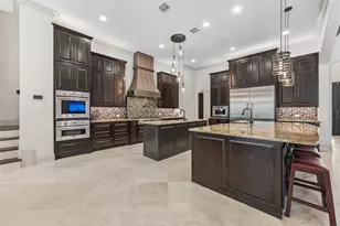 809 Lyndsey Wy, Colleyville, TX 76034 - Photo 10