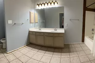 4216 Cave Cove Ct, Fort Worth, TX 76244 - Photo 2