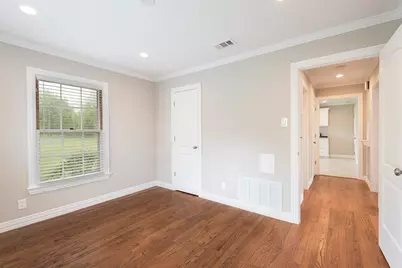 815 E 16th Street, Plano, TX 75074 - Photo 18
