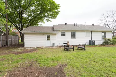 815 E 16th Street, Plano, TX 75074 - Photo 22