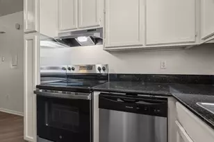 320 E 4th St, Arlington, TX 76010 - Photo 12