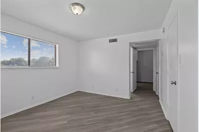 320 E 4th Street #106, Arlington, TX 76010 - Photo 16