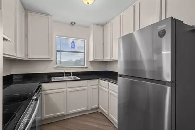 320 E 4th Street #106, Arlington, TX 76010 - Photo 10