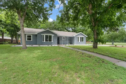 702 Austrian Road, Grand Prairie, TX 75050 - Photo 2