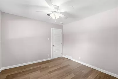 702 Austrian Road, Grand Prairie, TX 75050 - Photo 18