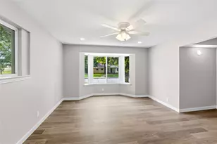 702 Austrian Rd, Grand Prairie, TX 75050 - Photo 12