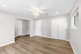 702 Austrian Rd, Grand Prairie, TX 75050 - Photo 20