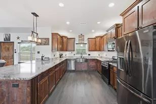 403 Polk Rd, Bowie, TX 76230 - Photo 6