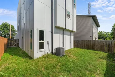 3142 Harmon Street, Dallas, TX 75215 - Photo 30